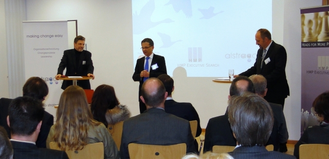 Moderation: Torsten Kirchmann (mitte), Vortragende Dr. Dietmar Straub (links) und Dr. Frank Kuhnecke (rechts)